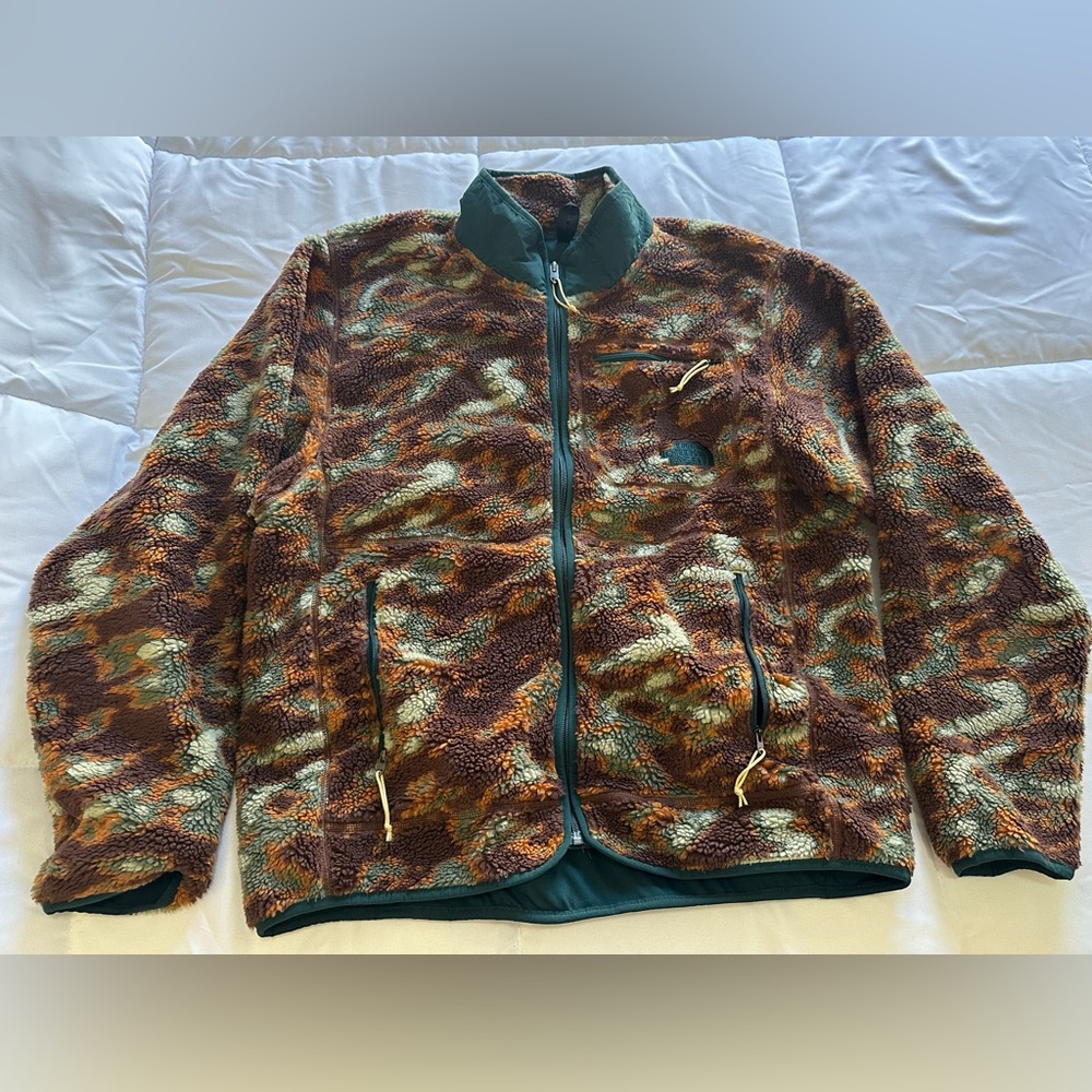 The North Face Men's Multicolor Fleece Sweater